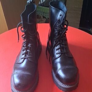 GRINDERS UK Brand 10 Hole Steel Toe Boots